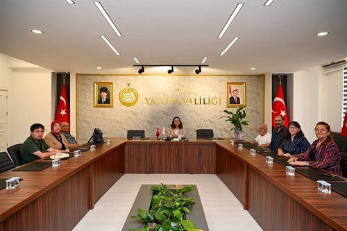 Yalova Kent Konseyi Engelliler Meclis Başkanı ve Üyelerinden, Vali Dr. Hülya Kaya'ya Ziyaret