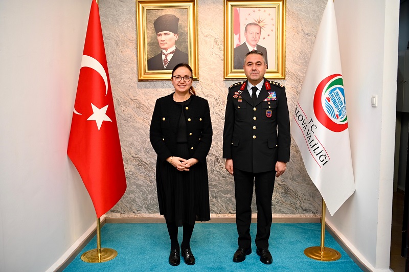 Jandarma Genel Komutanlığı Denetleme ve Değerlendirme Başkanı Tümgeneral Murat Bulut'tan Vali Dr. Hülya Kaya'ya Ziyaret